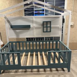 Twin House Bed