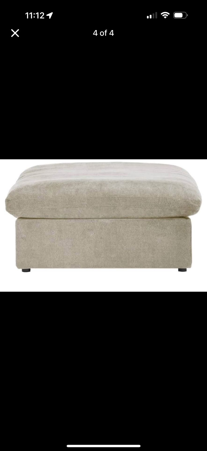 Large Cream oversized Ottoman (new) (blanket Storage)
