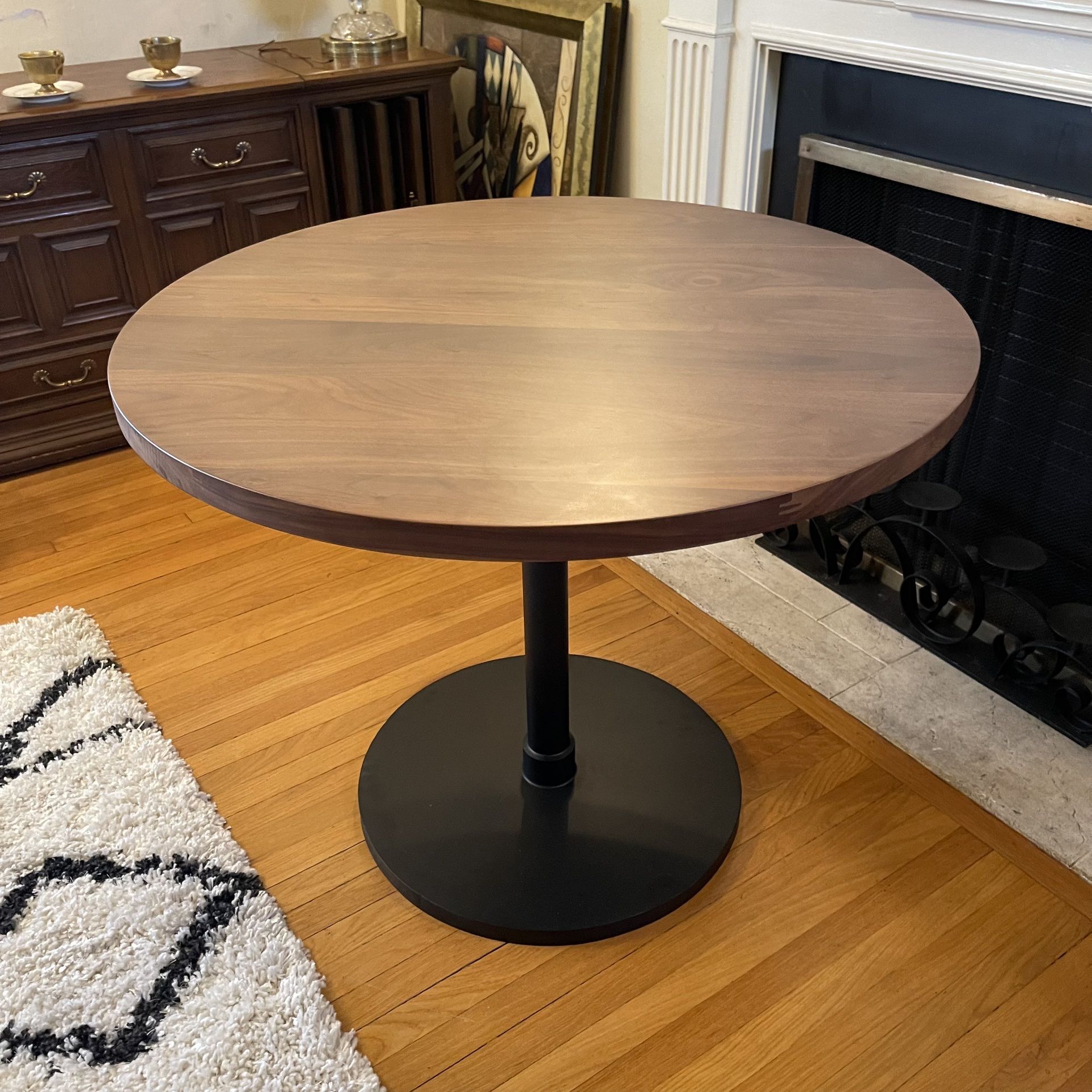 HD Buttercup Walnut 36" Round Table NEW Bistro Dining Table