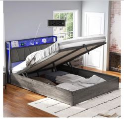 Full size lift storage bed. Brand New in box.