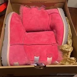 Ugg Bailey Bow Boots Big Kids Size 4 Hot pink 
