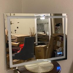 37" * 21" 1/2 Espejo Led