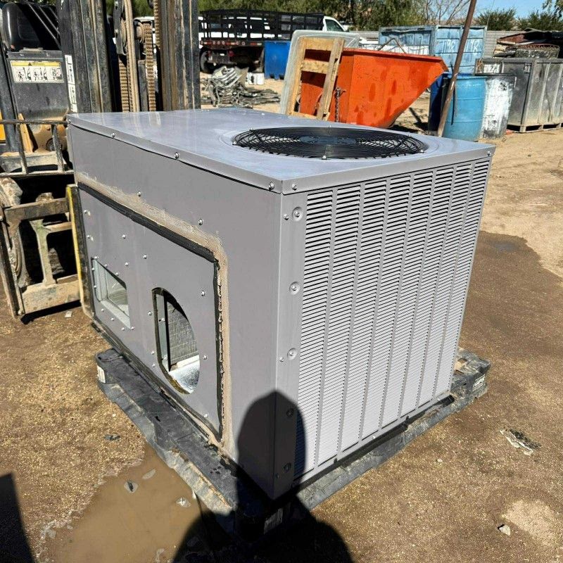 2.5 Ton carrier Package air conditioner 