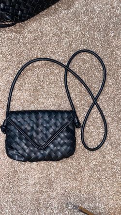 Black crossbody