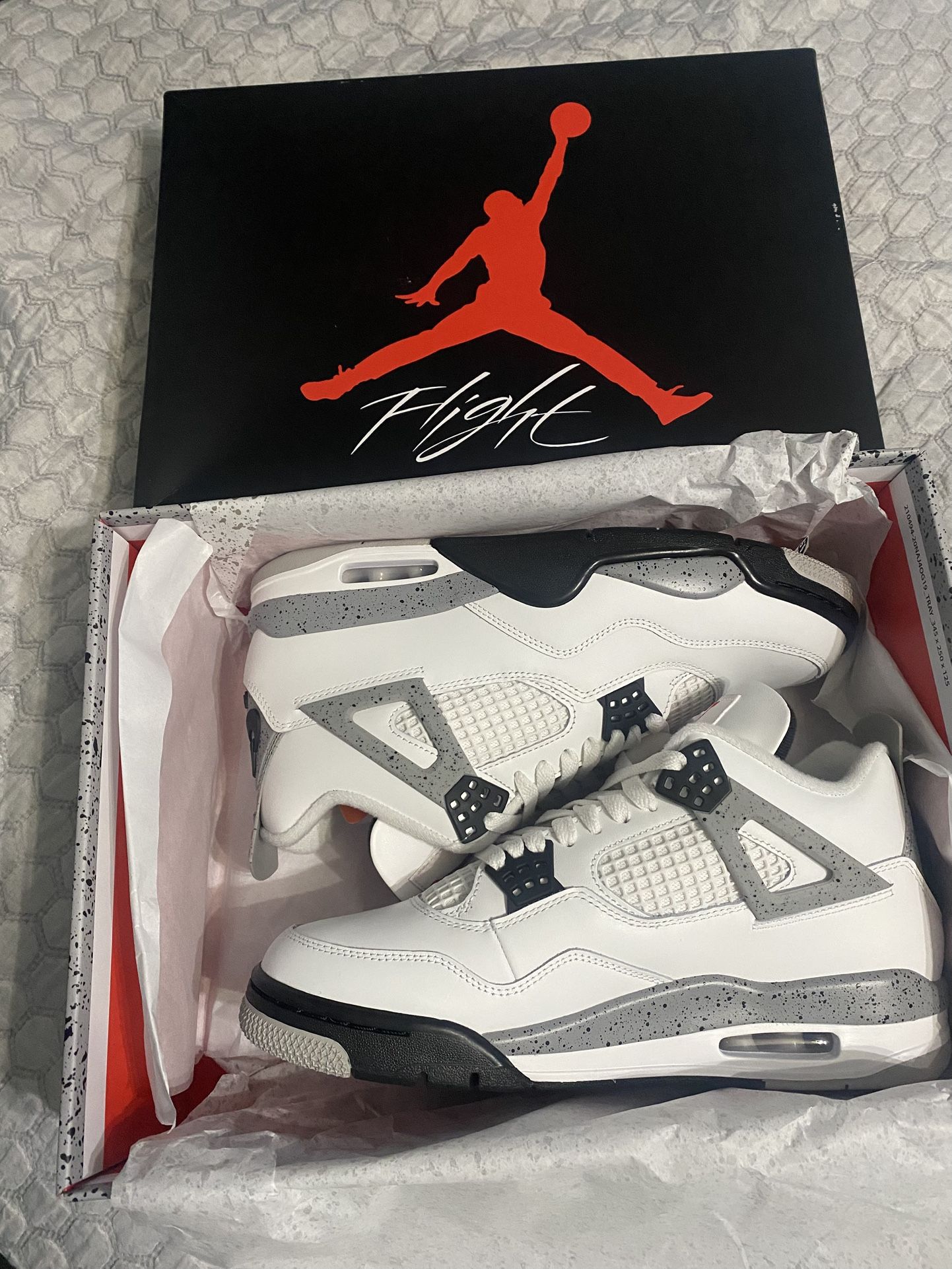 Jordan 4 retro white cement