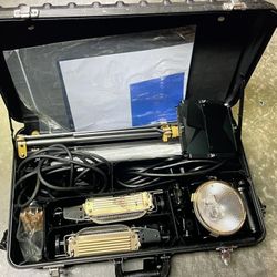 Lowel Studio 3 Light Kit