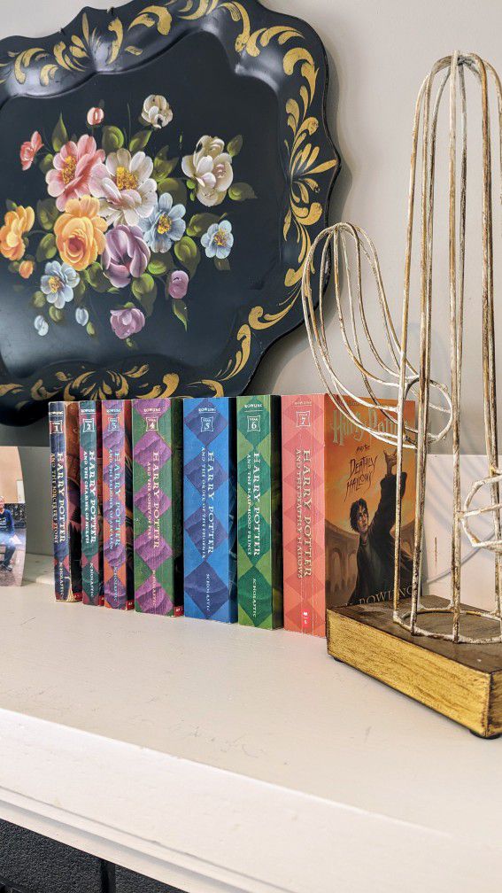 Harry Potter books complete set 1-7 scholastic paperback