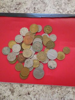 45- Random world coins, coins from different parts of the worldarr