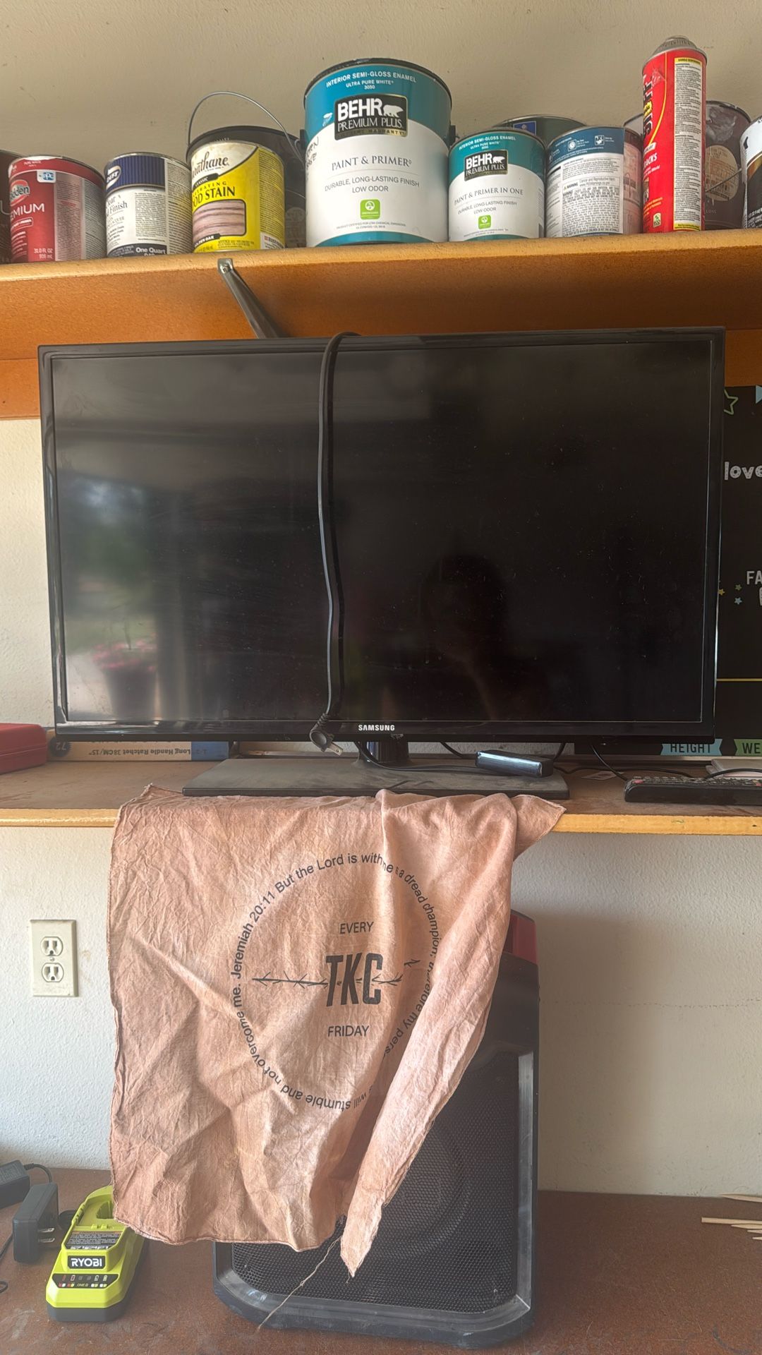 Samsung 30in tv