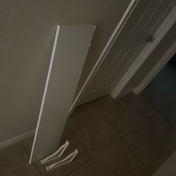 White Wall Shelf – 24” with Decorative Wood Brackets