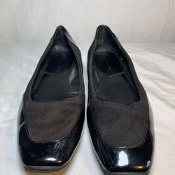 Tahari Chester Black Flats with Pointed Square Toe Size 8