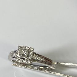 14k White Gold Engagement Ring