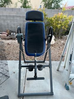 Innova inversion table