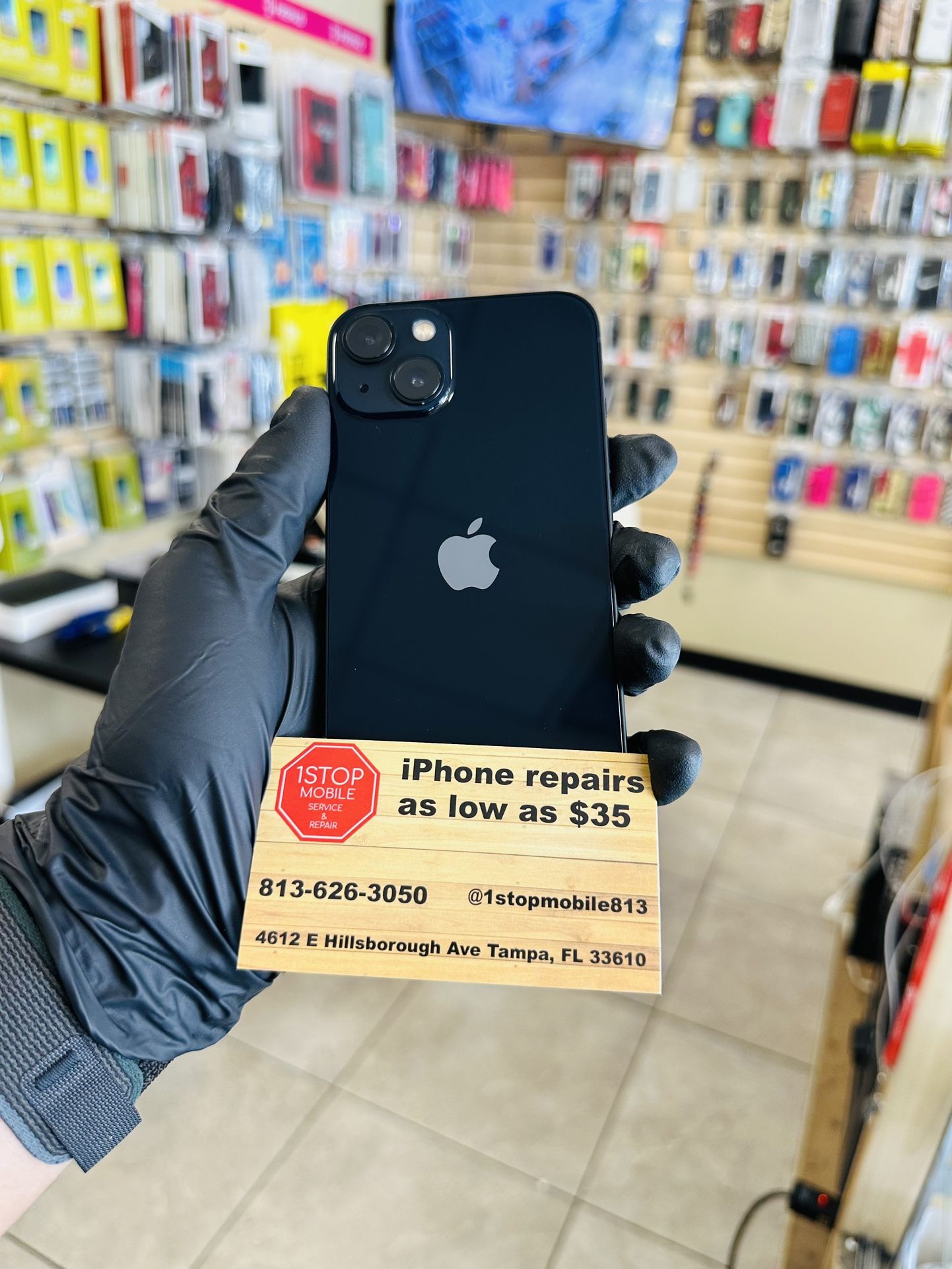 iPhone 13 Unlocked ( Like New) 128GB