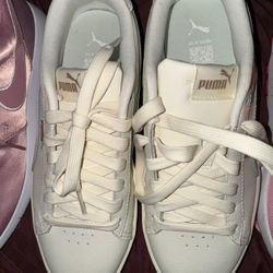 Beige Puma $20