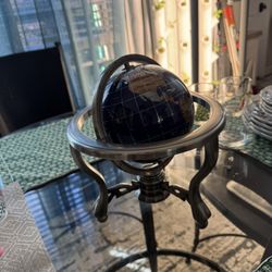 Handmade Sem-precious Stone Globe