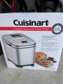 Cuidinart bread maker brand new