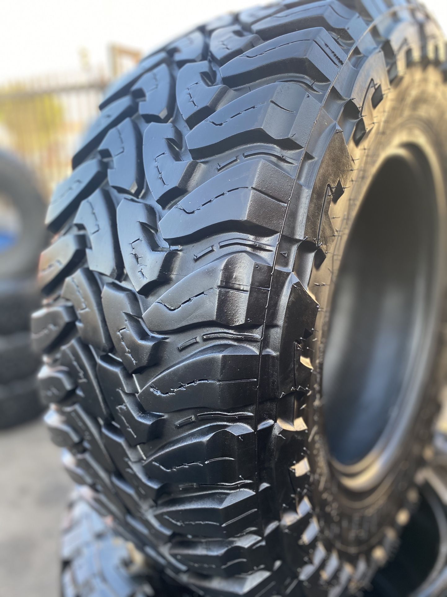 35/12.50R18 Toyo mt Tires 76% (4 For $600)