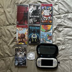 Sony PSP (silver) With Games