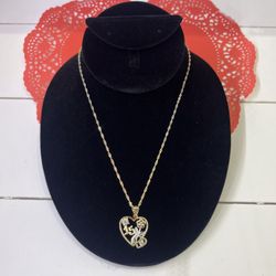 14k Gold Rope Necklace With Quinceañera Tri–tone 14k Gold Pendant 