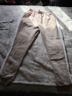 The North Pole, Sweat pants never worn size 3XL