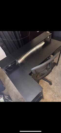Computer Desk And Rolling  Computer Chair