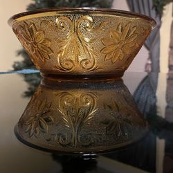 Vintage Tiara Indiana Glass Sandwich Pattern Bowl In Amber Glass 8.5 Inch