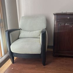 2 Chairs