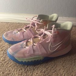 Nike Kyrie Basketball Shoes