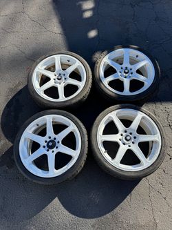 Wheels & Tires
