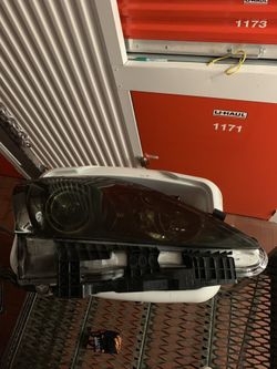 Lexus IS 250 /is f 2006 -2013 head light