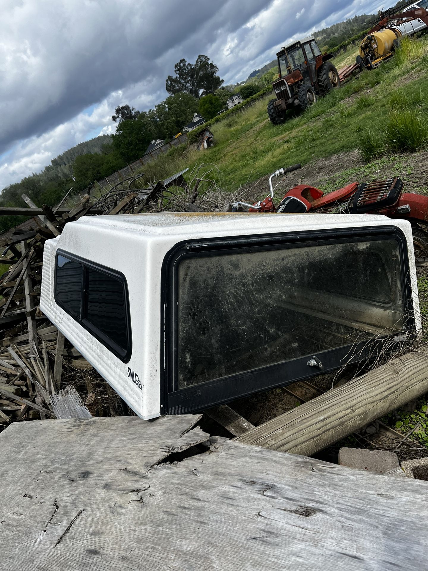 Camper Shell for Sale in Healdsburg, CA OfferUp