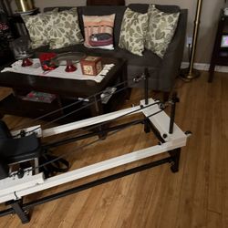 Pilates Machine 