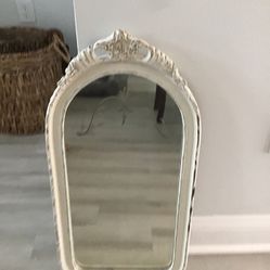 Nurre antique Mirror