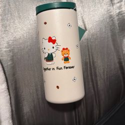 Hello Kitty X Starbucks