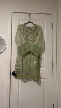 Desi suit