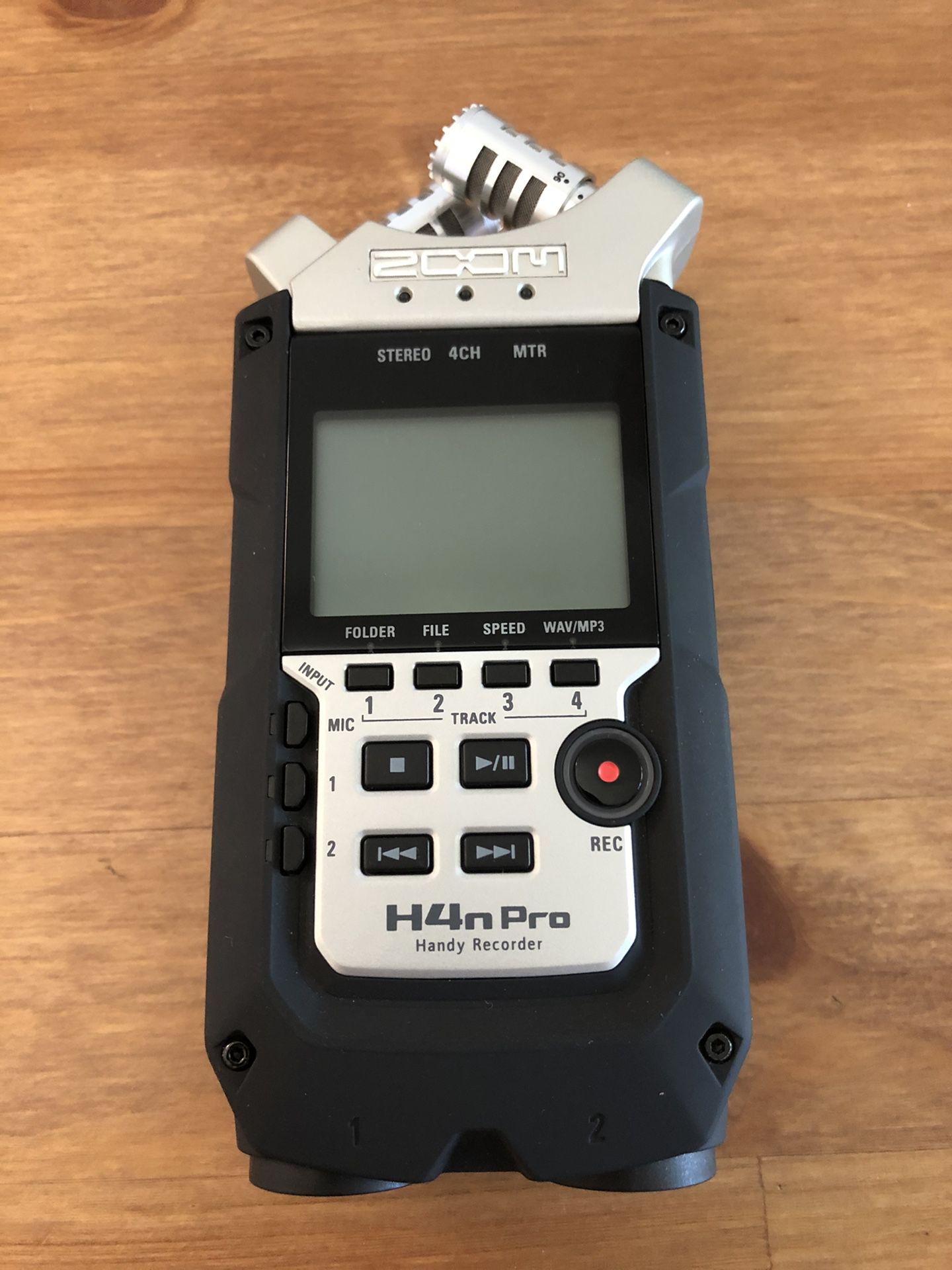 Zoom H4N Pro Audio Field Recorder