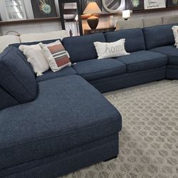 Large Blue Sectional Couch – Same-Day Delivery