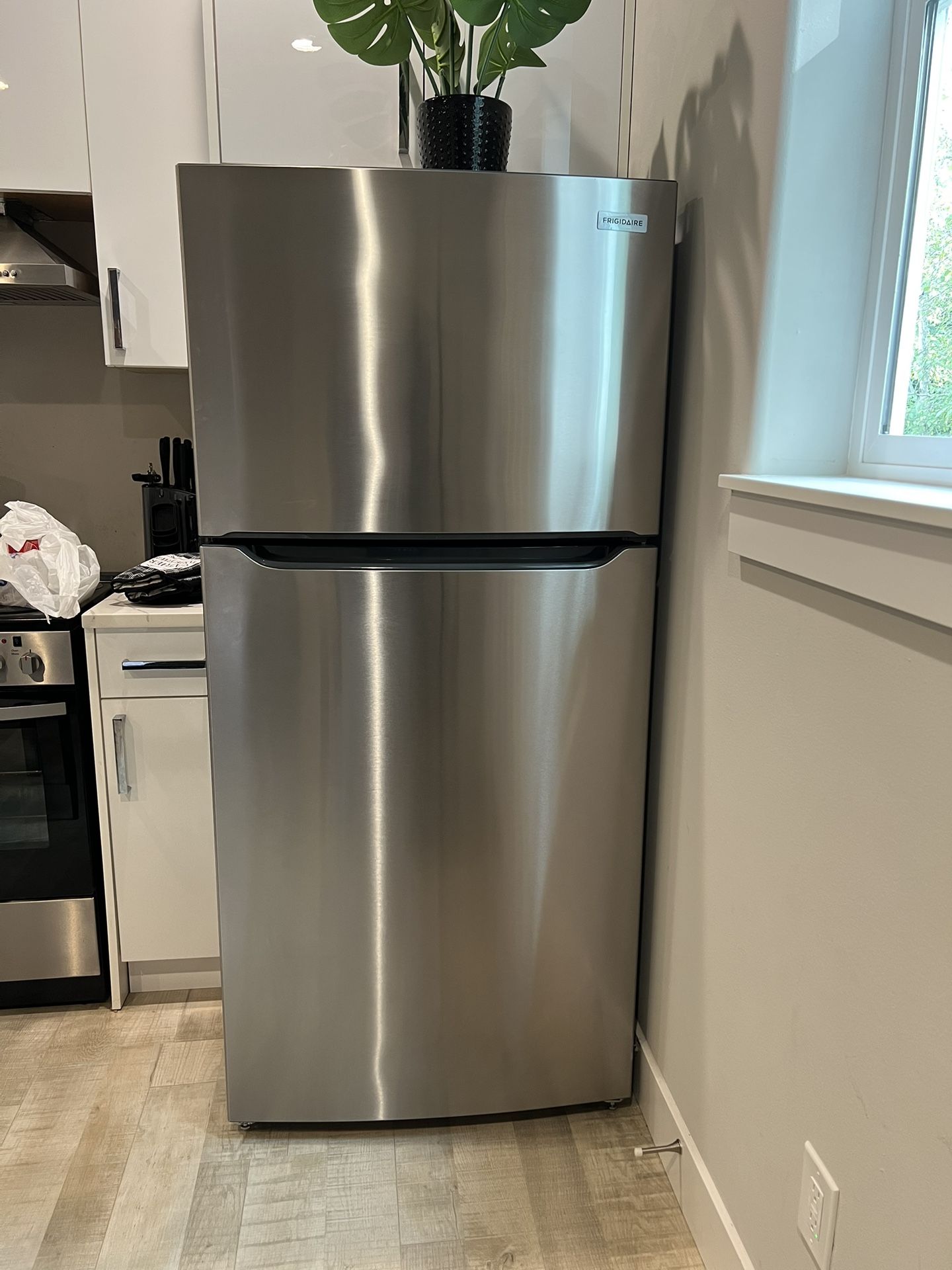 Frigidaire Fridge/Freezer