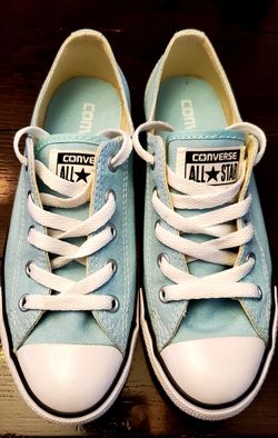 Women's Converse Dainty Ox Size 6