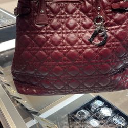 Handbag 