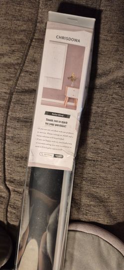Blackout roller blind