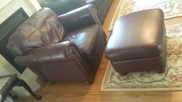 Lane Leather Master Authentic Chair With Ottoman For Sale In