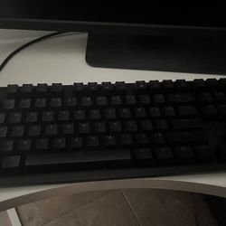 Razer huntsman v2 tenkeyless keyboard read description 