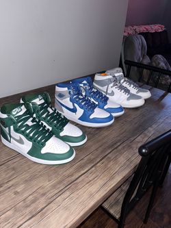 Air Jordan 1 High Sneakers – Lot of 3