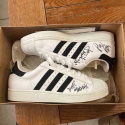 Signed Run DMC shell Toe Adidas 