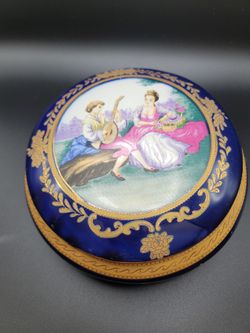 Courting Couple Royal Blue & Gold Porcelain Trinket Box T. Limoges