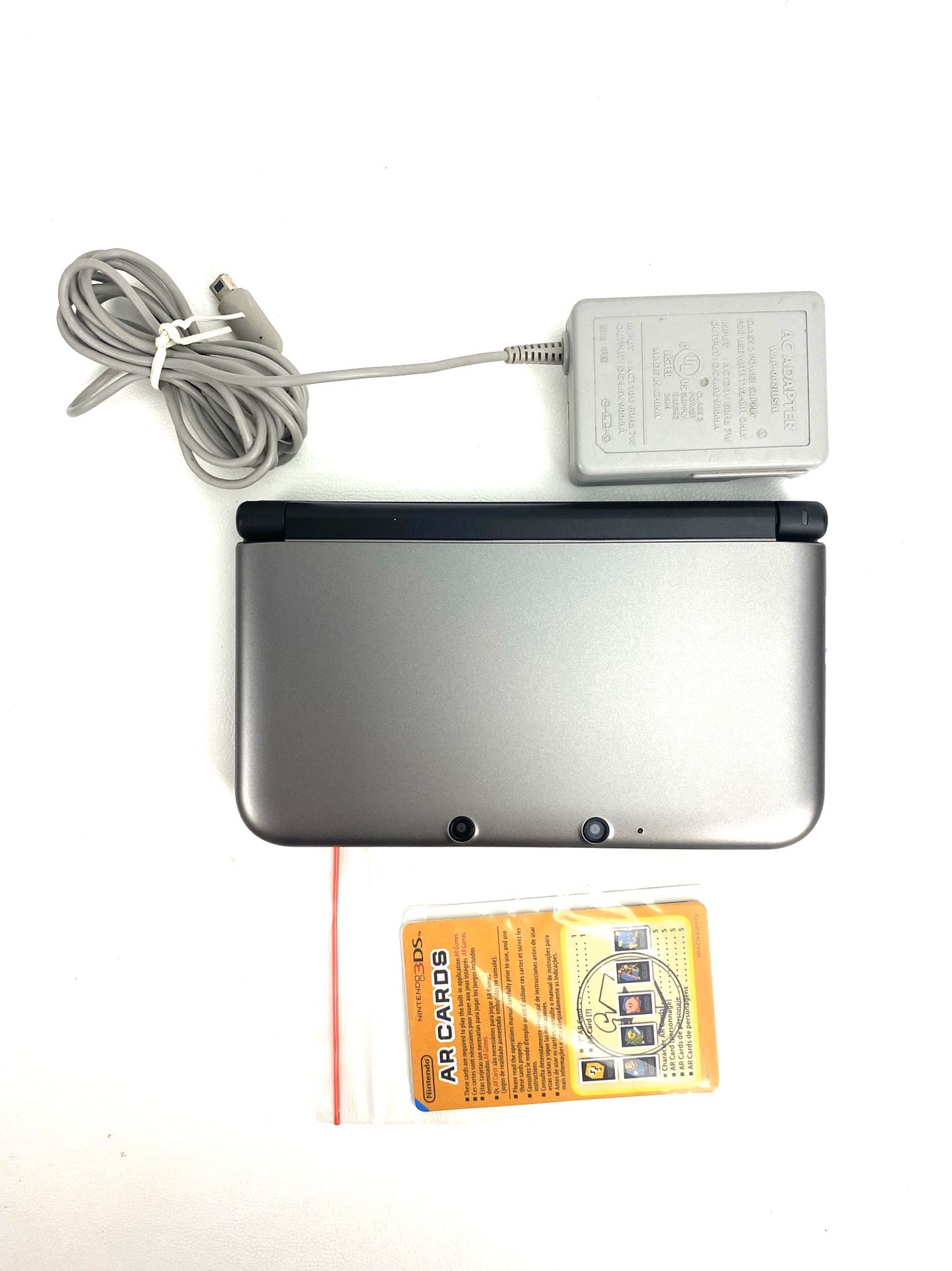 Nintendo 3DS XL Silver