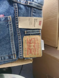 Levi's 517 boot cut