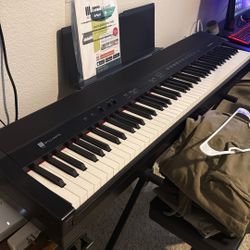 Electric Keyboard 